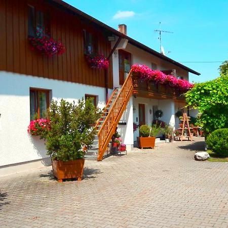 Pension Zum Krug, Messe Muenchen Hergolding Ngoại thất bức ảnh